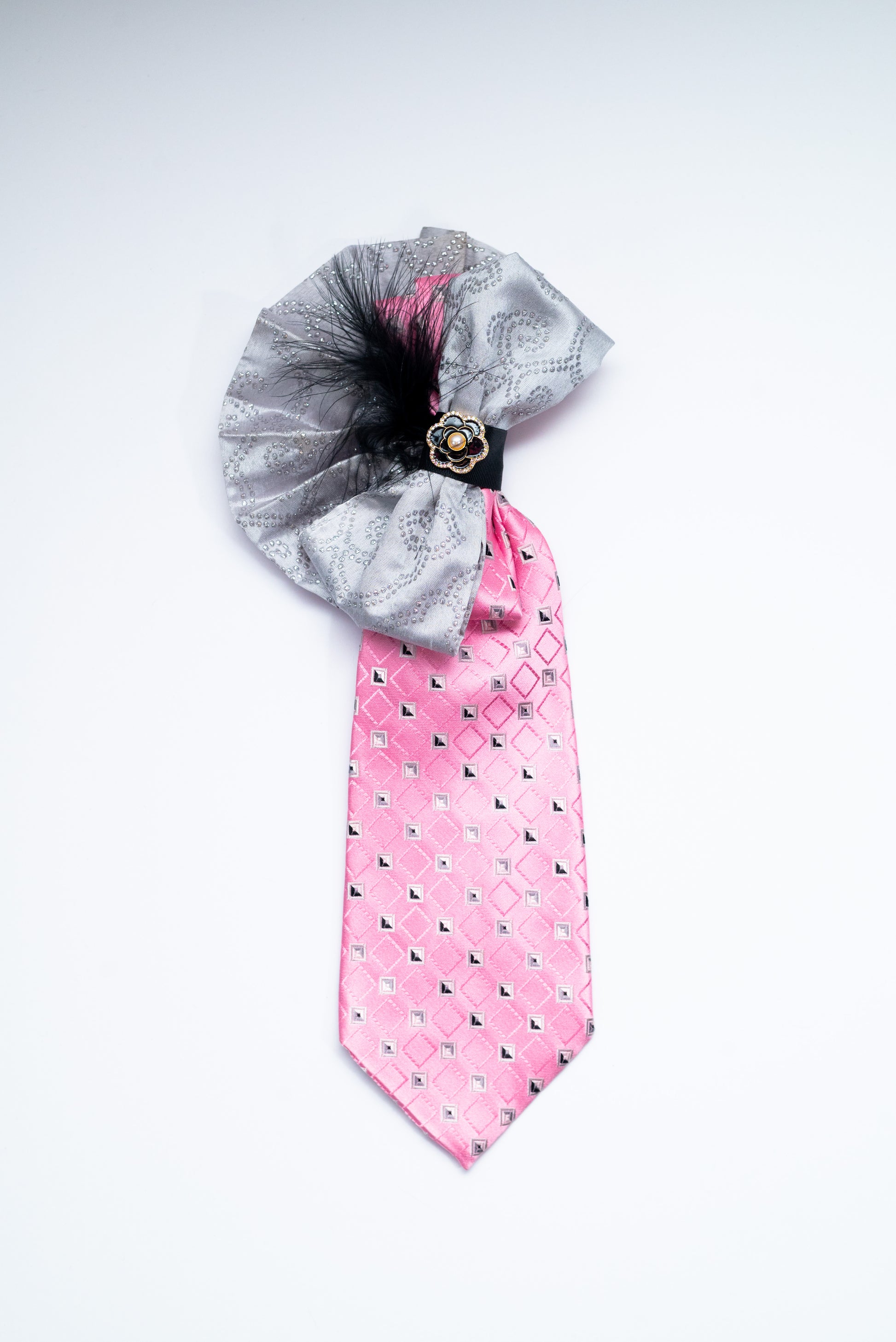 Pinky  Bow
